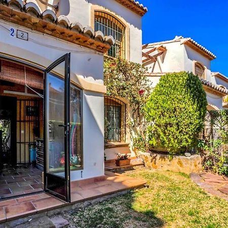 La Isla Casa Barnaby Villa Platja de Larenal Exteriör bild