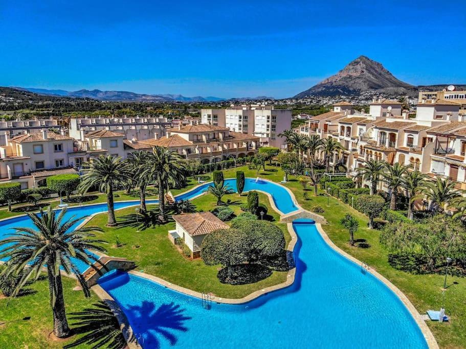 La Isla Casa Barnaby Villa Platja de Larenal Exteriör bild